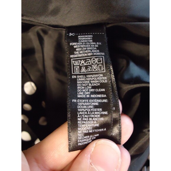 Forever 21 Essentials Black/White Polka Dot Pleated A Line Skirt Womens Size S/P - Picture 6 of 9